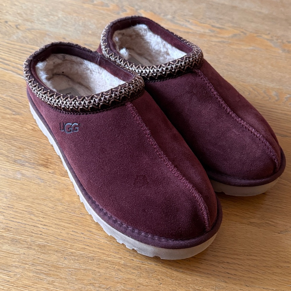 UGG Chestnut Suede Slippers Tasman
